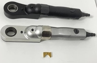 Dispositif de soudage à la pointe d'électrode avec coupeur et support