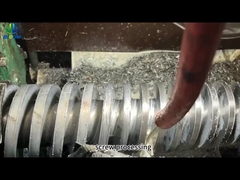 traitement par vis et cylindre coniques