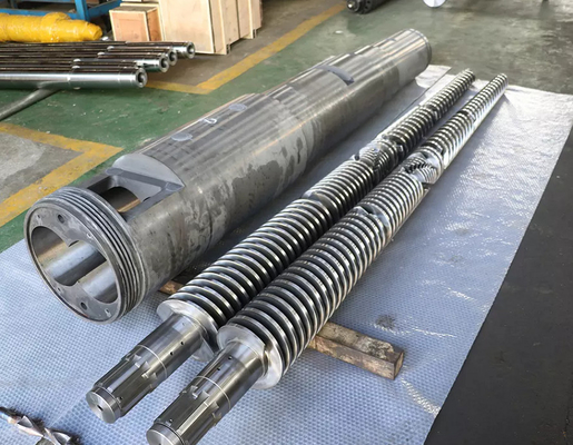 Doubles baril et vis coniques bimétalliques pour la machine en plastique d'extrudeuse de PVC