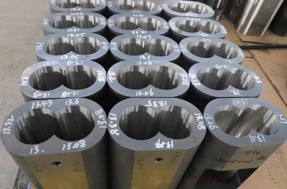 Les pièces de rechange d'extrudeuse nickellent l'alliage aggloméré par revêtement composé basé d'extrudeuse d'alliage