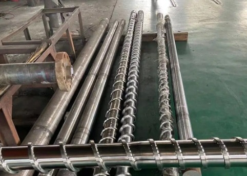 Machine d'extrusion de tuyaux en plastique à vis et baril de 100 mm à haute puissance