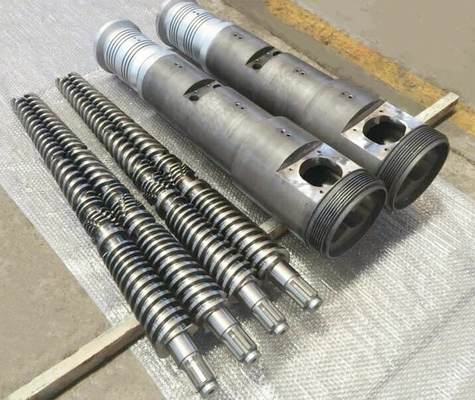 Partie de rechange de la machine d'extrusion de revêtements de sol SPC à baril et vis nitrés ou bimetalliques