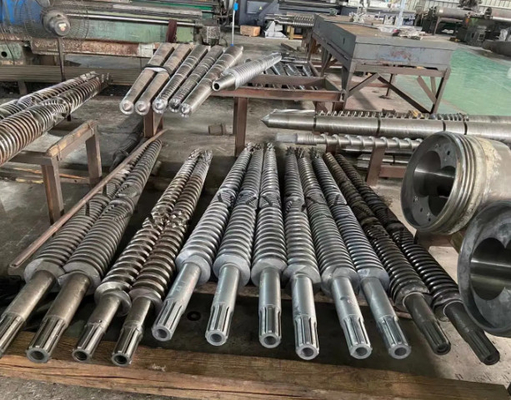 Partie de rechange de la machine d'extrusion de revêtements de sol SPC à baril et vis nitrés ou bimetalliques
