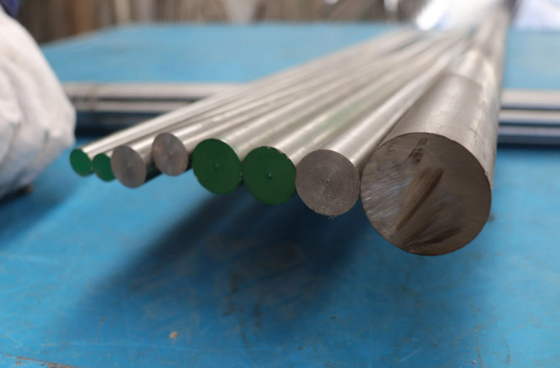 Traitement thermique de surface brillante Matériau de base KCF pour broches et manches KCF