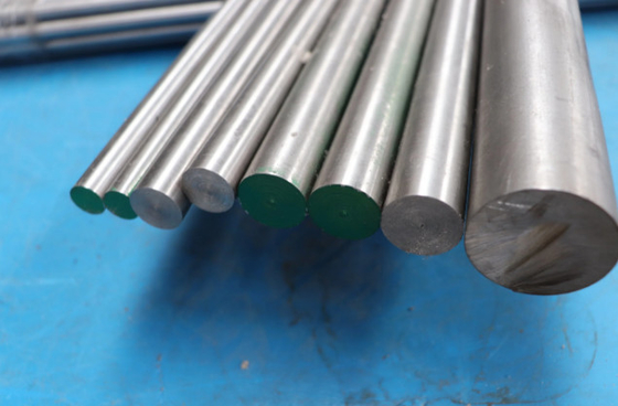 Traitement thermique de surface brillante Matériau de base KCF pour broches et manches KCF