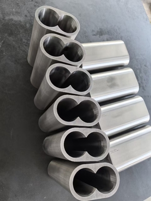 Résistant à l'usure Bimetallic vis de tonneau de doublure Pour la machine de moulage par injection plastique extrudeur