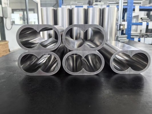 Résistant à l'usure Bimetallic vis de tonneau de doublure Pour la machine de moulage par injection plastique extrudeur