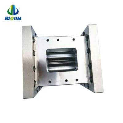 Renouvellement de la ligne de production d'extrusion plastique avec baril à vis bimetallique avec revêtement pour masterbatch