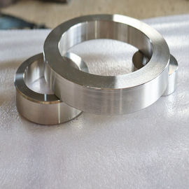 Inconel 625 a adapté la douille aux besoins du client forgée paralliage en acier de pièces de tube équipé pour la construction navale