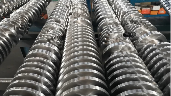 Alliage bimétallique de baril jumeau conique de vis pour l'extrusion de tuyau