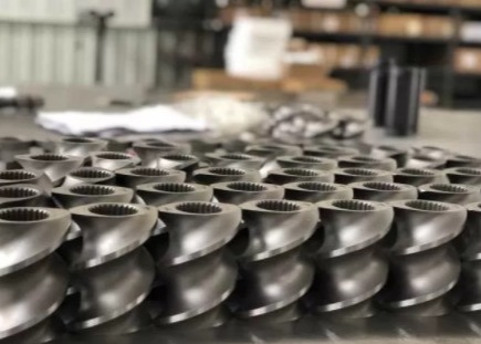 La boudineuse à vis jumelle d'éléments d'extrudeuse de Leistritz ZSE 110 partie pp en plastique picoseconde